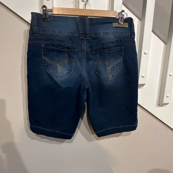 Jeans shorts by YMI - Picture 5 of 6